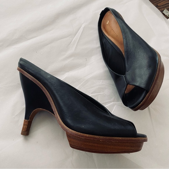Anthropologie Black and Brown Mules - Picture 3 of 10